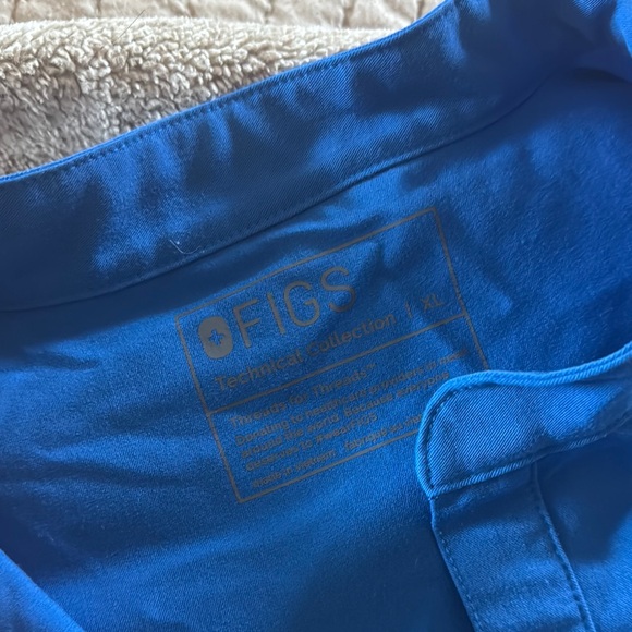 Figs Scrub Set - Picture 3 of 4